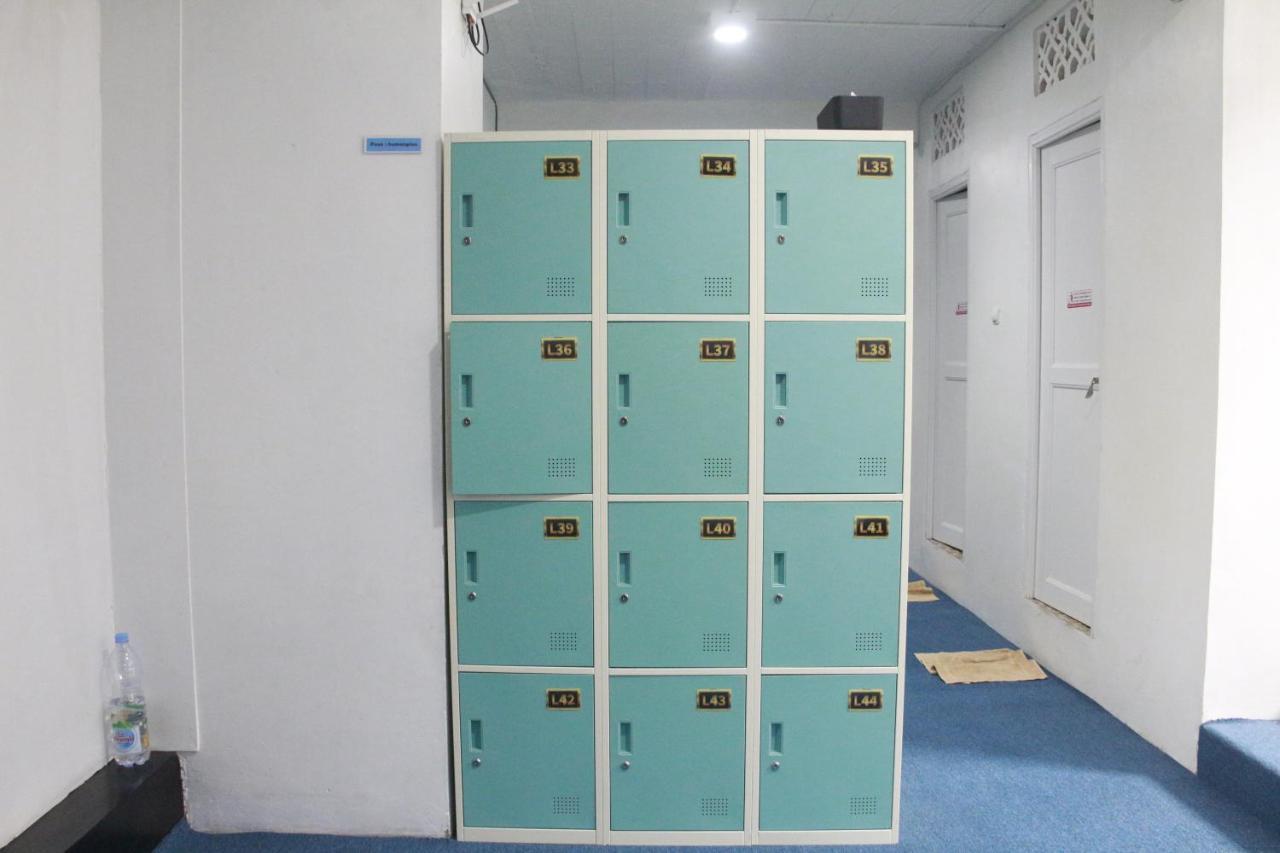 Bu Sepuh Guesthouse Sangkanurip Экстерьер фото